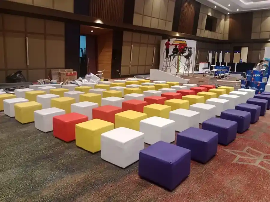 Casual Seating